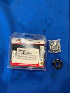 25-1143 All Balls Like New Wheel Bearing And Seal Kit Front For Aprilia More