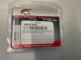 25-1643 All Balls 251643 - Wheel Bearing And Seal Kit