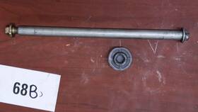 31422314501 Bmw 99 Front Wheel Rim Axle Pivot Bolt