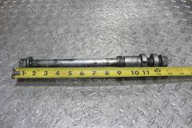 41110-79a Harley-davidson 41110-79 2006 Night Train Oem Rear Axle Back Wheel Rim Pivot Bolt Axel