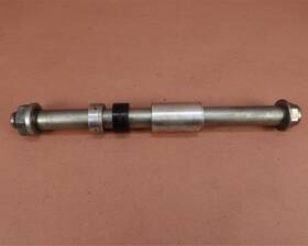 70900651a Harley-davidson 2022 16-23 Softail Fxst Rear Wheel Axle Bolt