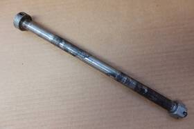 42301-376-010 Honda Tl250 Rear Wheel Axle Bolt 1975 1976