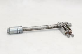 42301-425-870 Honda 1980 Cb750c Rear Axle Back Wheel Rim Pivot Bolt Axel Oem