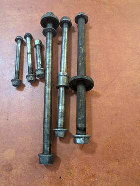 42301-gc4-601 Honda 1985 85-86 Cr80r Cr80 Front Rear Wheel Swingarm Axle Bolt Shaft Pivot Spindle