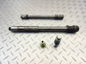 42301-mj1-000 Honda 1984 84-86 Cb700sc Cb700 Nighthawk Lot Axle Front Rear Bolt