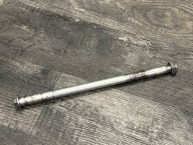 42301-mr1-000 Honda 1988-2007 Vt600 600 Shadow Oem Rear Wheel Rim Axle Bolt
