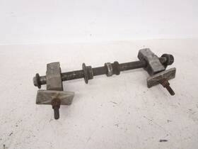 42301-mr3-920 Honda 87 Cbr 600 F Hurricane Rear Axle Bolt Shaft 1987-1990
