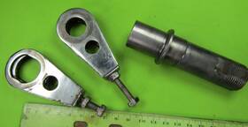 42303-273-010 Honda Cl72 250 Cl77 305 Scrambler Rear Wheel Sleeve And Tensioners