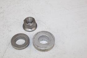 42311-ka4-710 Honda 1983 Cr250r Oem Rear Wheel Spacers And Axle Nut Cr250 Cr 250 83/2