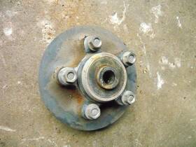 42610-mb2-670 Honda 85 Vf700 F Interceptor Final Drive Flange Rear Hub Carrier