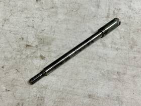 44301-434-000 Honda 1981 Xr250 Front Wheel Axle Bolt Shaft Oem 1979-81