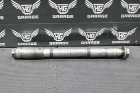 44301-mac-780 Honda 44301-mac-681 1995 Cr500r Oem Front Wheel Rim Axle Pivot Bolt Shaft Nut