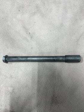 44301-meh-000 Honda Front Axle W Bolt Dn01 Nsa700 2008 2009 2010