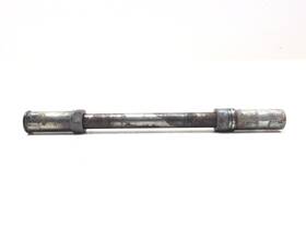 44301-mj4-000 Honda Front Wheel Axle 1985 Interceptor 1000 Vf1000r 3197