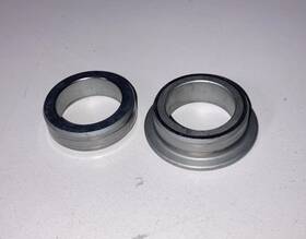 44312-mcj-750 Honda 06-07 Cbr1000rr Wheel Spacers Front Oem