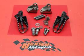 50616-kz4-j40 Honda 2002 Cr250r Right Left Foot Peg Set