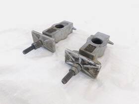 52120-mj0-010 Honda Vf750 Magna 750 And Cbr1000 Cbr1000f Hurricane Rear Axle Adjuster Blocks