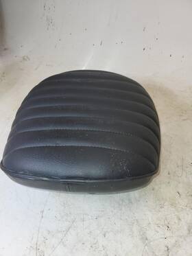 Honda 71124-20 2001 Gl1500c Valkyrie Rear Seat Saddle Used Black