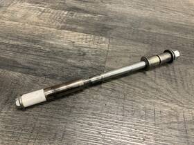 90121-mr1-000 Honda 91-07 Vt600 Shadow Rear Swingarm Shaft Bolt