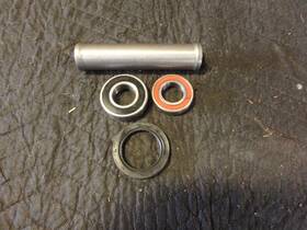91053-maz-003 Honda Cbr 600rr 2013 Rear Wheel Internals Bearings Crush Tube