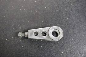 33040-066 Kawasaki Kz750 Kz900 Z1 Kz1000 Swingarm Rear Wheel Axle Chain Adjuster