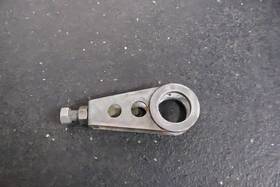 33040-069 Kawasaki 1976 1977 1978 1979 Kz750 Swingarm Rear Wheel Right Axle Chain Adjuster