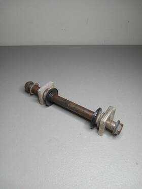 41068-1277 Kawasaki Oem 1989 89 Kx 125 250 500 Back Rear Wheel Axle Bolt Shaft And Nut