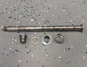 41068-1429 Kawasaki Rear Axle With Wheel Spacers Back Spindle Assy. 01-05 Zrx1200 Zrx1200r