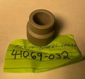 41069-032 Kawasaki Vintage Kz1000 Oem Front Wheel Axle Collar Spacer