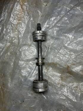 4768-89869 Kawasaki 1999 93-01 Ninja Zx11d Rear Axle Rim With Adjusters Spacers