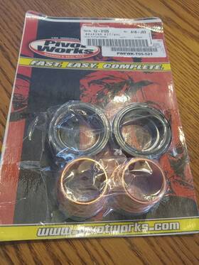 Pwfwk-t05-521 Pivot Works Ktm 450 Exc Mxc Sx Front Wheel Bearings Spacers Seals Kit 250 03 04 05 06 07 200