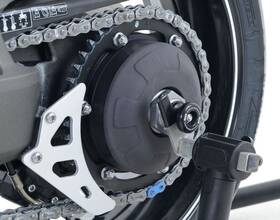 Ss0032bk R&g Racing Spool Style Rear Axle Sliders / Protectors For Triumph Speed Triple S