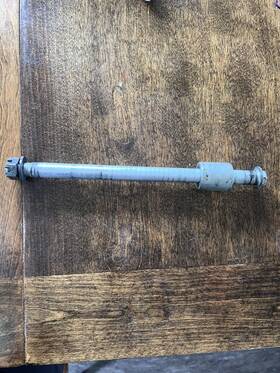 64711-24b10 Suzuki 4296036 2003 Marauder 800 Vz800 Rear Axle Bolt