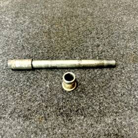 54711-05d01 Suzuki 1989-1998 Rmx250 Oem Front Axle Bolt Bushing Spacer Drz250 Dr650