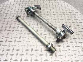 64711-17g10 Suzuki 54711-08f00 2005 05-09 Sv650 Sv650s Front Rear Wheel Axle Spindle Bolt Oem
