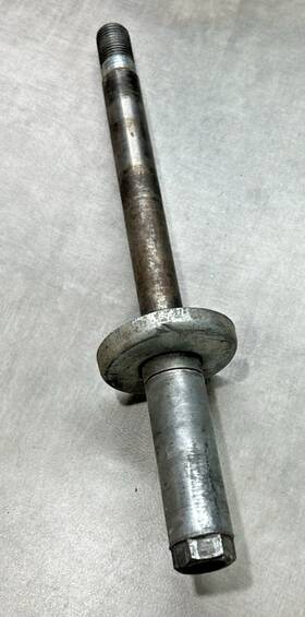 54711-14202 Suzuki Oem Genuine Front Axle Rm125 Rm250 Rm465 Rm500 Rm 125 250 465 500