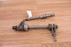 64711-00b00 Suzuki 1986 Rm250 Front And Rear Axle