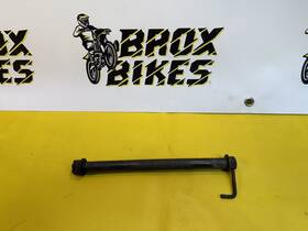 64711-14d20 Suzuki 1990 Dr350es Dr350 Dr 350 Rear Wheel Axle And Nut