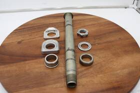 64711-17e30 Suzuki 1997-2000 Bandit Gsf1200 Rear Axle