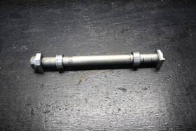 64711-25l10 Suzuki 23-26 Gsx-8r Gsx8r Gsx8s Oem Rear Axle Back Wheel Rim Pivot Bolt 24 25