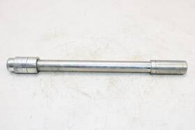 1521915 Victory 2009 Vegas Oem Front Wheel Rim Axle Pivot Bolt