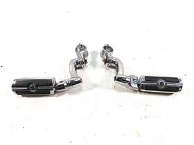 50370-04 Willie G Skull 2006 Harley Touring Flhtcui Electra Glide Highway Footpeg Willi