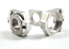 17-316 Works Connection Elite Axle Block Kit Silver #17-316 Ktm/husqvarna