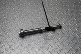 1b2-f5381-00-00 Yamaha 2005 Ttr125e Rear Axle Back Wheel Rim Pivot Bolt Axel