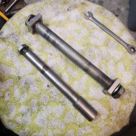 1sl-25388-00-00 Yamaha 2009 - 2022 Yz250f Yz450f Genuine Oem Comp Wheel Axle Set Front Rear