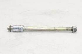 1wd-25181-00-00 Yamaha 2015-18 Yzf R3 Front Wheel Rim Axle Pivot Bolt Oem