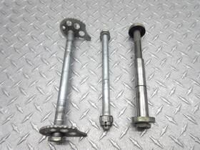 30x-25181-00-00 Yamaha 1993 86-00 Xt350 Xt 350 Front Rear Axle Wheel Rim Bolt Pin Spindle Lot