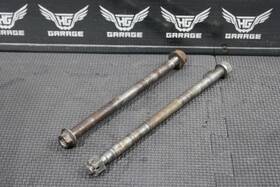 390-25381-01-00 Yamaha 1997 Rt100 Oem Front Wheel Rim Axle Pivot Bolt Rear