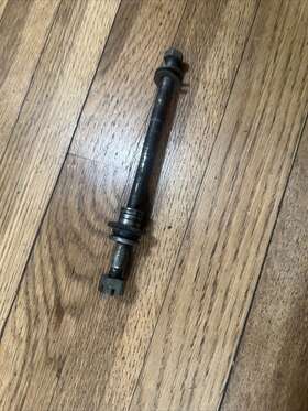 4n0-25181-01-00 Yamaha 2002 Pw80 Oem Front Wheel Rim Axle Pivot Bolt