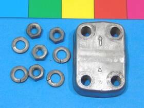 4v2-23167-l0 Yamaha 1981-2006 Axle Holder Yz125 Xt600 Ttr250 1983 1987 1991 1995 2000 2003 05
